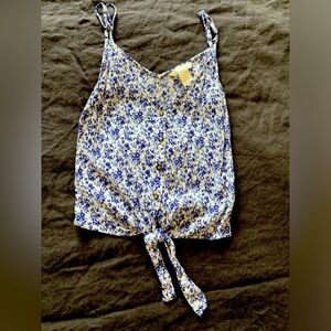 Women’s floral tank top